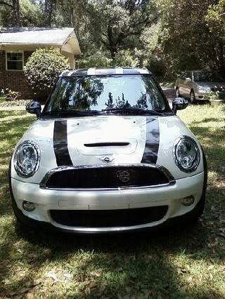 Factory vs. Dealer Bonnet Stripes - North American Motoring