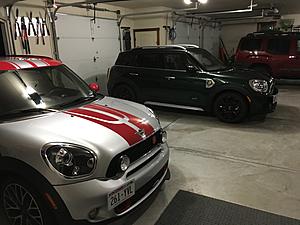 F60 vs R60 emblems size?-img_1544.jpg