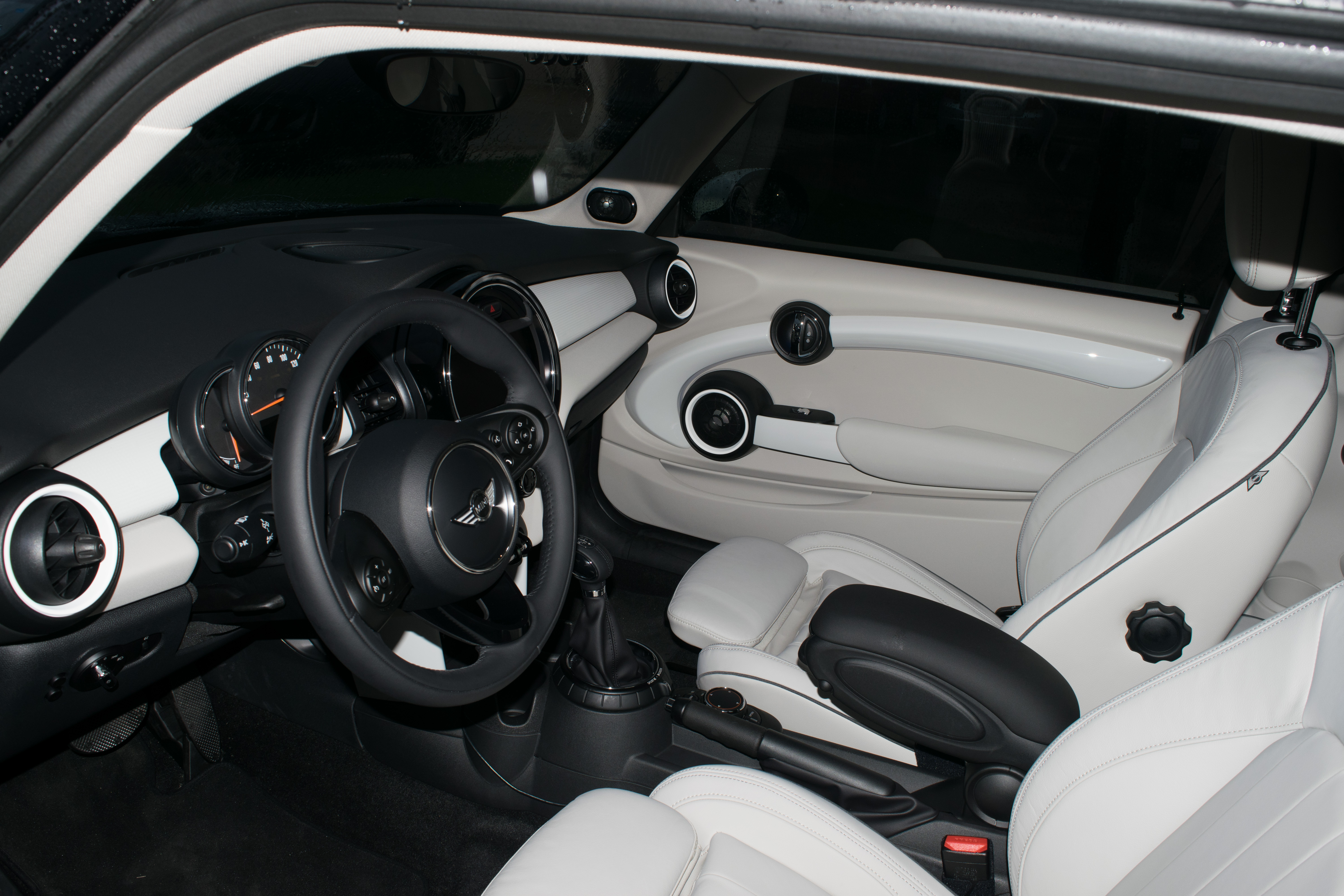 F55/F56 Who has FC0 interior world satellite grey? - North American  Motoring