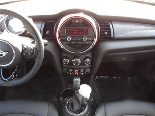 F55/F56 Anyone seen the Hazy Grey standard Cooper dash in person? - North  American Motoring