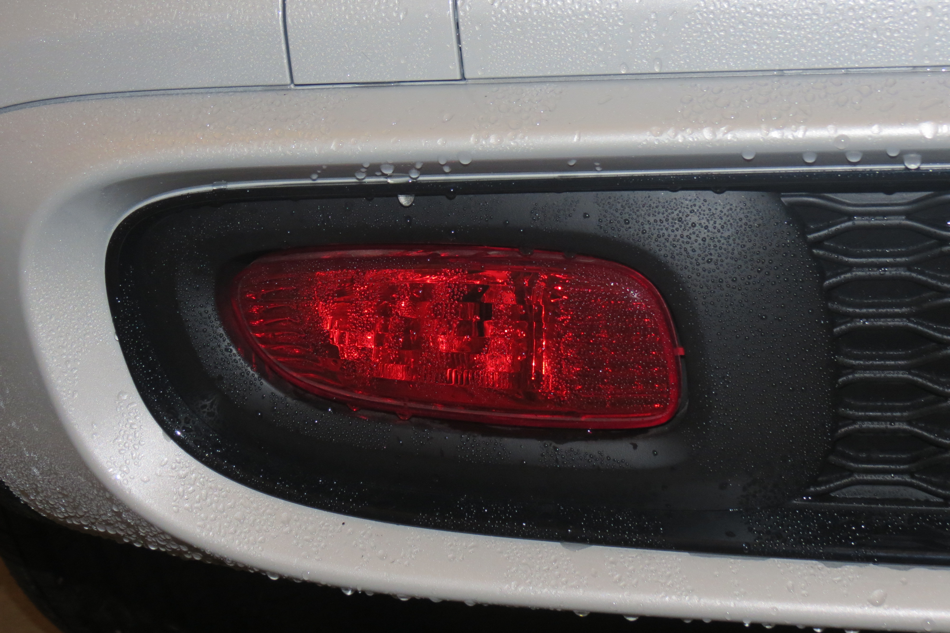 Do I have rear fog lights? - North American Motoring