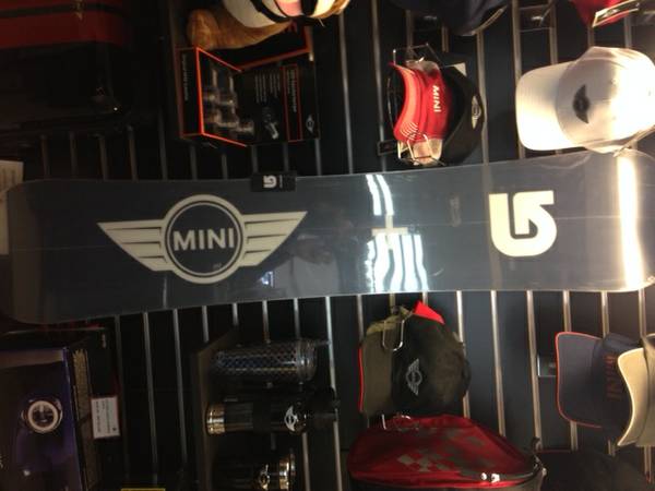 FS:: Mini Snowboard Limited Edition (Burton Juice Wagon