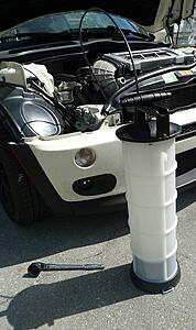 I think R53 oil change is easy, am I nuts?-wuftl6p.jpg