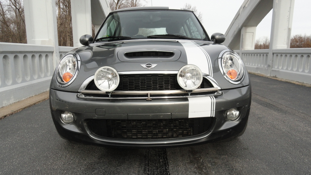 Interior/Exterior Mini Cooper Light Bar - North American Motoring