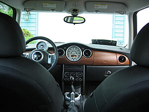 Woodgrain Vinyl Dash-y467q.jpg