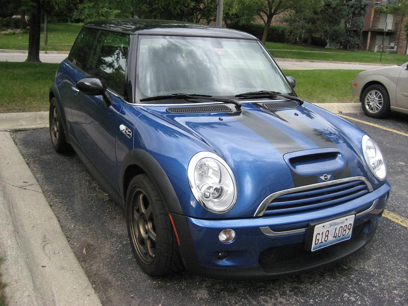 Feeler 06 Mini Cooper S Hyber Blue Black W Black Viper Stripes Rear And Front North American Motoring