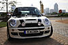 2004 Mini Cooper S-mini.jpg