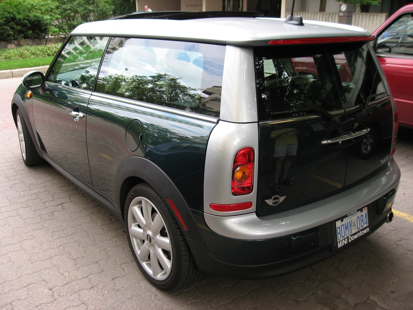 Name:  MiniCooperClubman2008010.jpg
Views: 430
Size:  274.7 KB