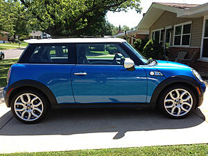 Please post pictures of your R56 here...-lppkqsk.jpg