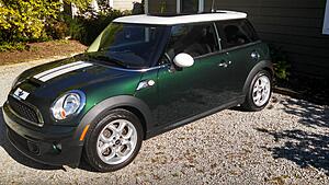 Please post pictures of your R56 here...-kgo4a2c.jpg