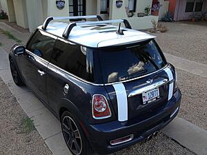 MINI OEM Roof Decal question-ufg20ce.jpg