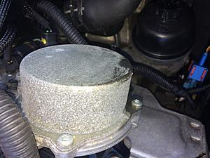 2009 R56 Cooper non-S - oil leaking part - what does this do?-img_1995.jpg