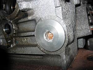 Head removal: how do I take out the two plugs to access the chain tensioner?-xmliw.jpg